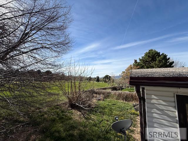 379 Fairway Drive Property Photo 5
