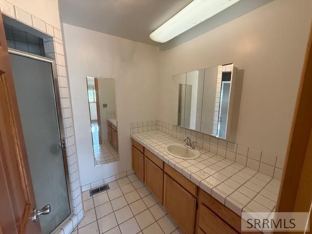 379 Fairway Drive Property Photo 13