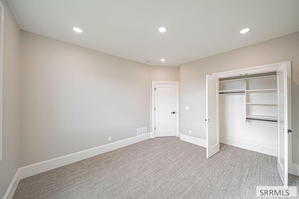 1571 Palm Springs Drive Property Photo 25