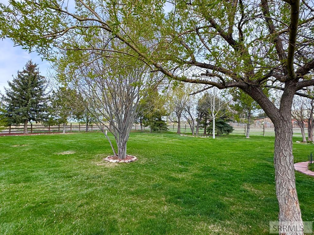 13014 N 105 E Property Photo 38