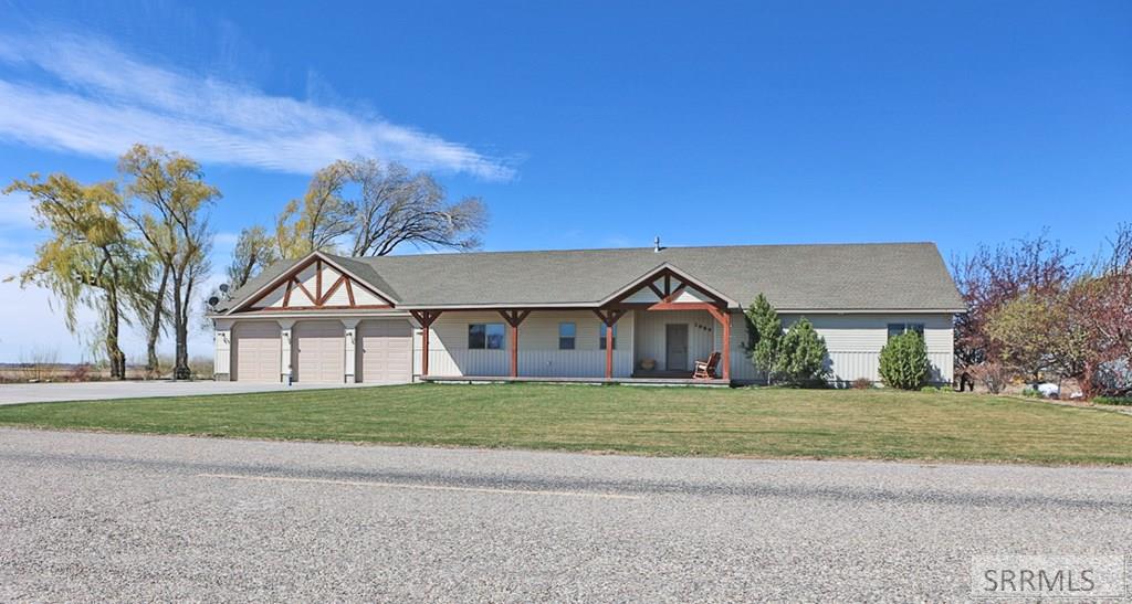 2889 S 5500 W Property Photo 4