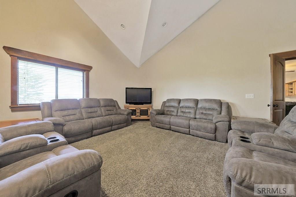 2889 S 5500 W Property Photo 12