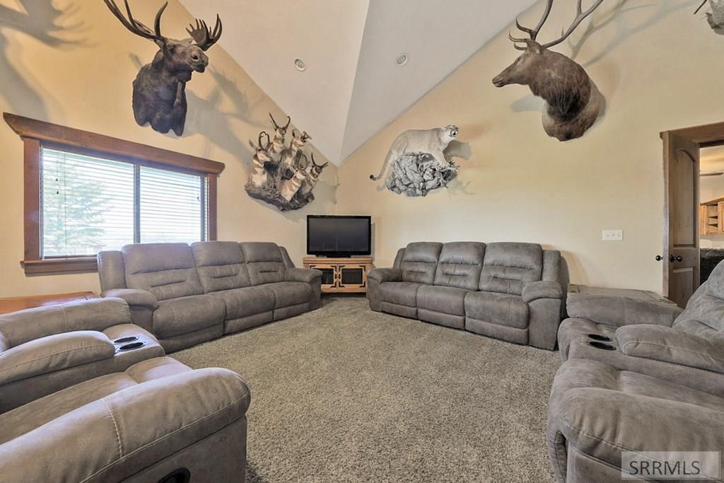2889 S 5500 W Property Photo 13