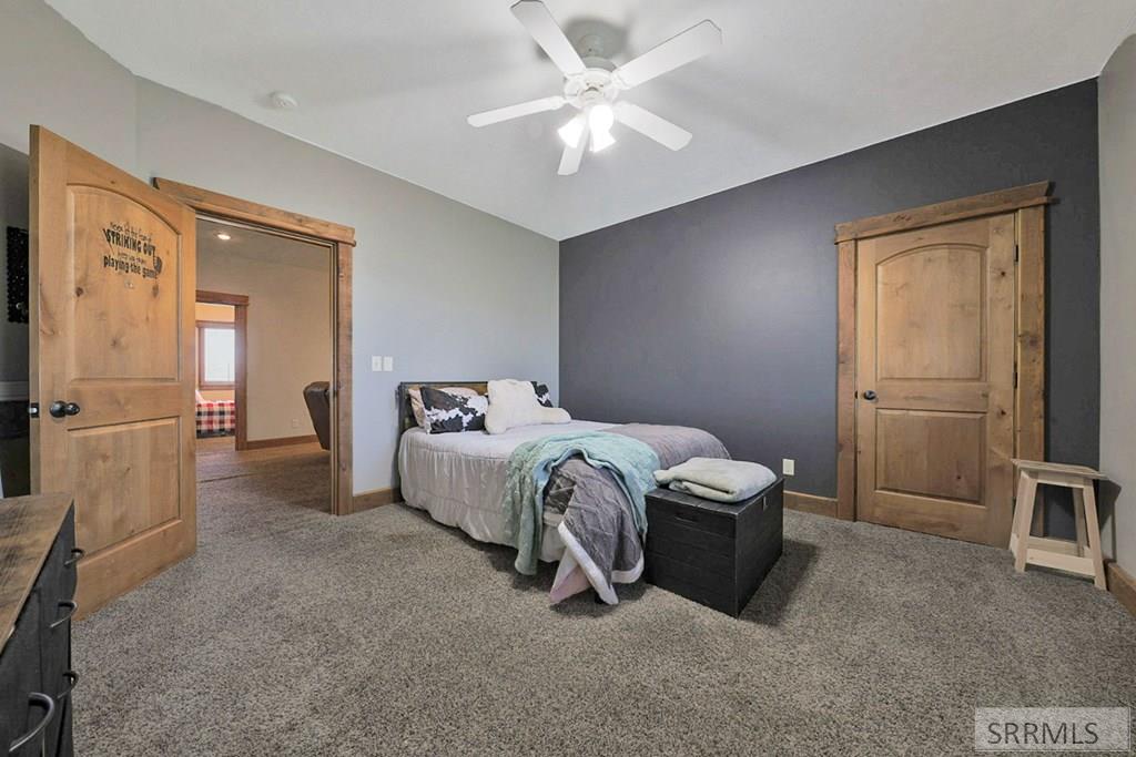 2889 S 5500 W Property Photo 32