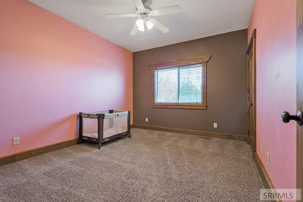 2889 S 5500 W Property Photo 38
