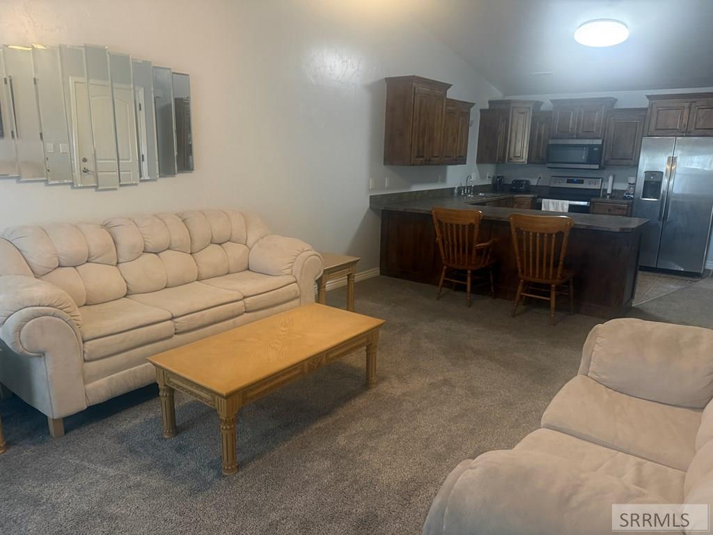 552 Stout Property Photo 4