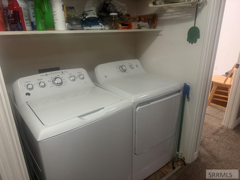 552 Stout Property Photo 14