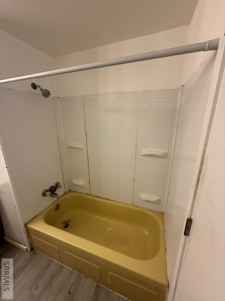4530 S 5th Avenue # D8 Property Photo 8