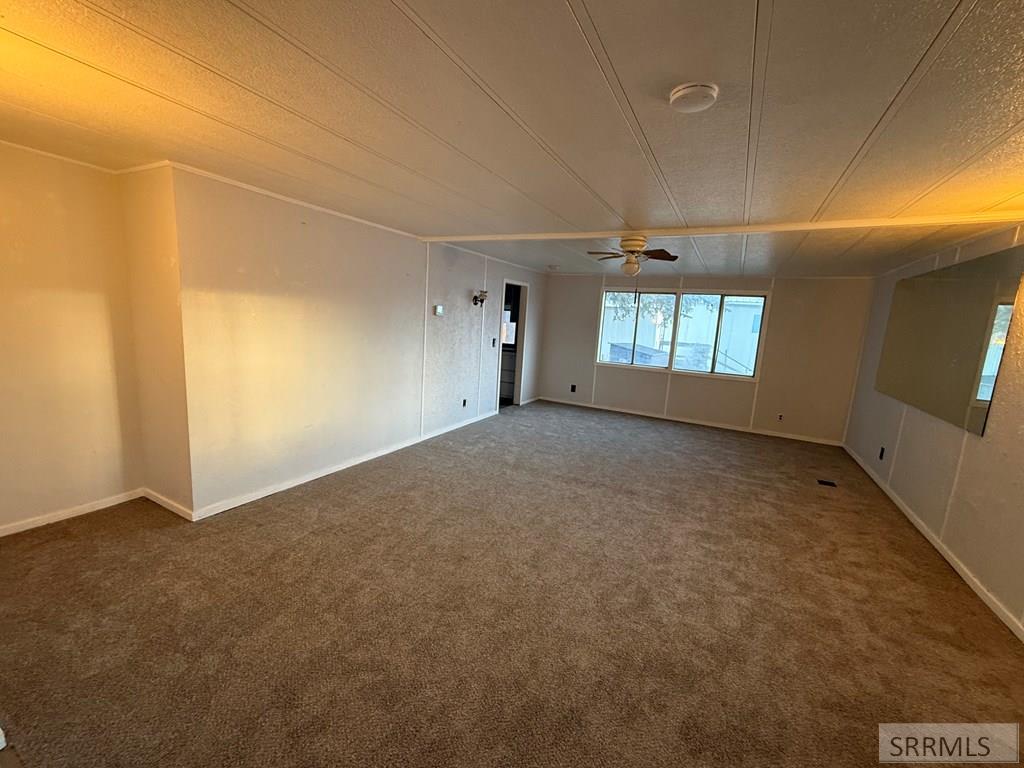 4530 S 5th Avenue # D8 Property Photo 3