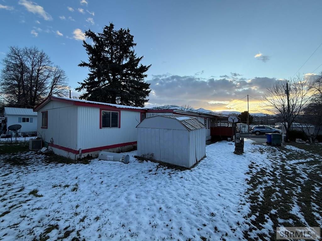4530 S 5th Avenue # D8 Property Photo 4