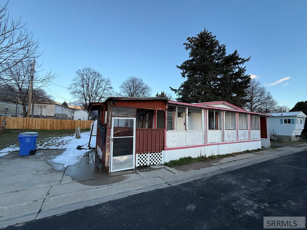 4530 S 5th Avenue # D8 Property Photo 8