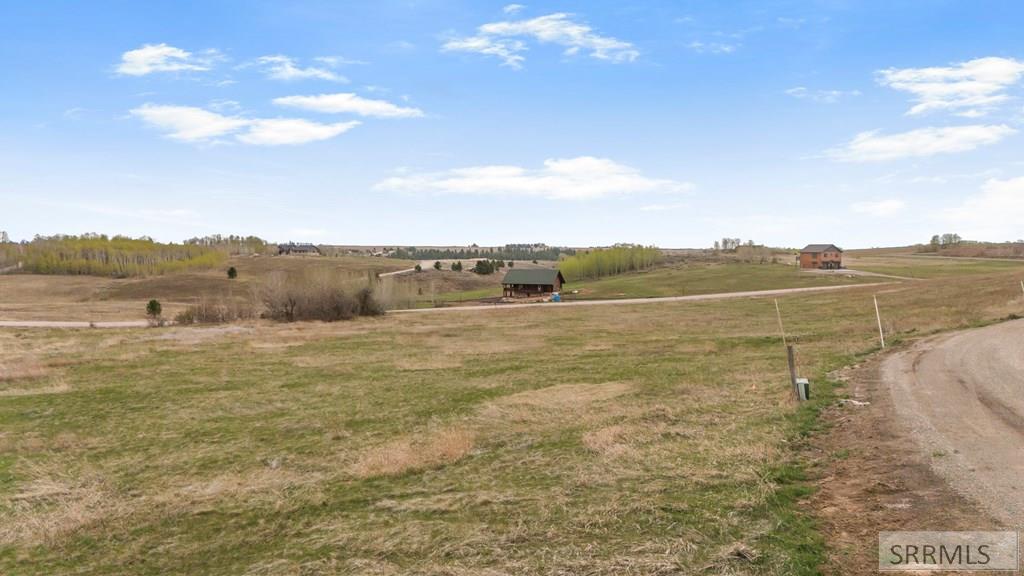 1628 Teton View Drive Property Photo 4