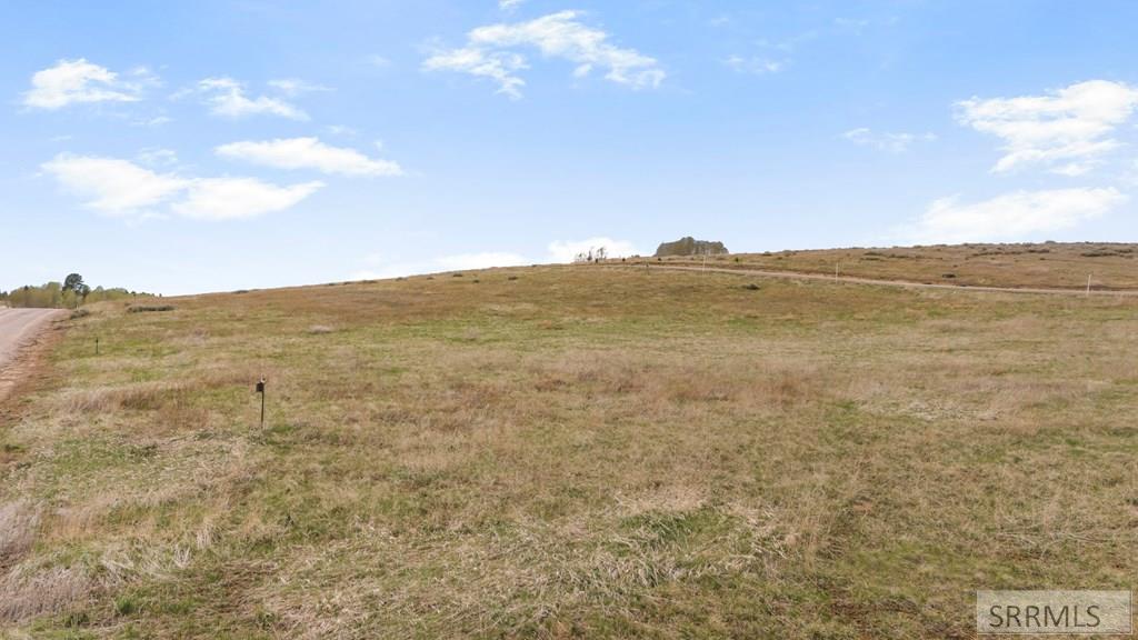 1628 Teton View Drive Property Photo 6