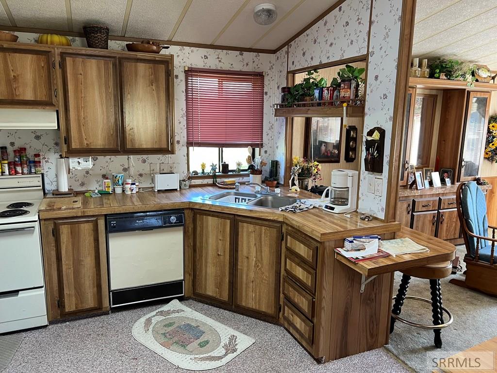 433 Irwin North Road Property Photo 8