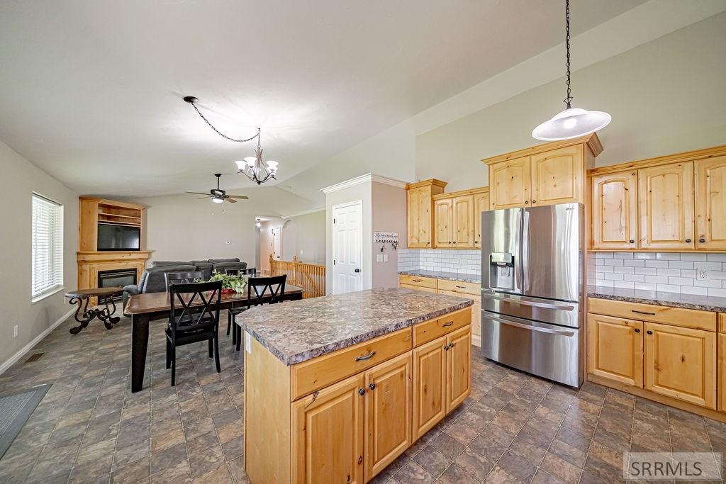 4 N 3700 E Property Photo 12