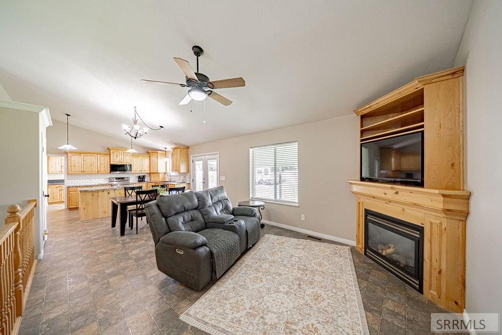 4 N 3700 E Property Photo 15