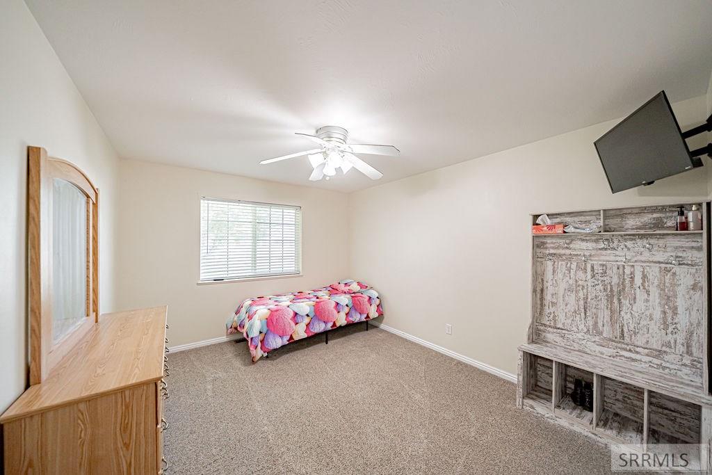 4 N 3700 E Property Photo 38