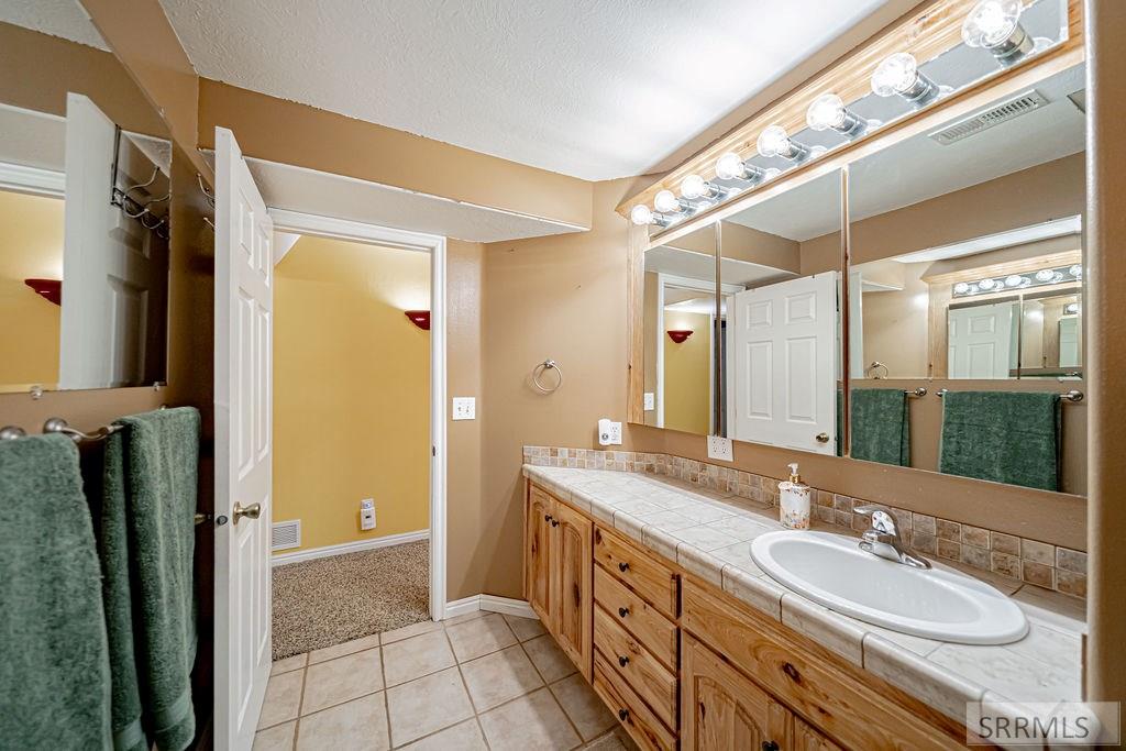 4 N 3700 E Property Photo 66