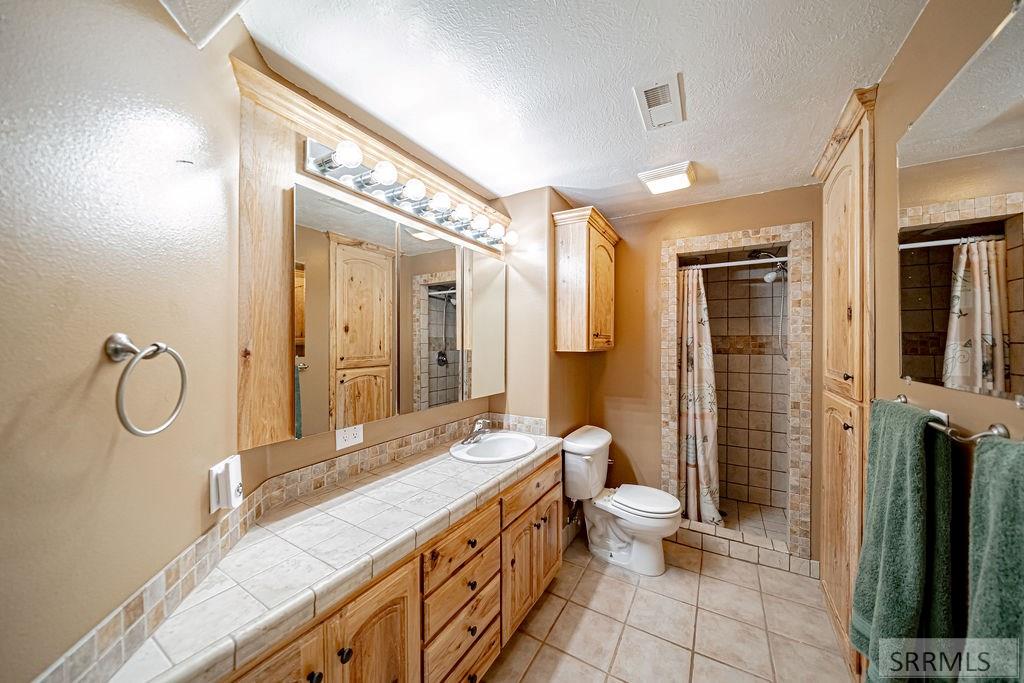 4 N 3700 E Property Photo 67
