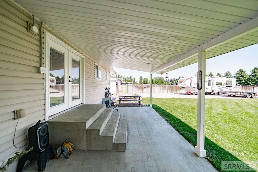 4 N 3700 E Property Photo 79