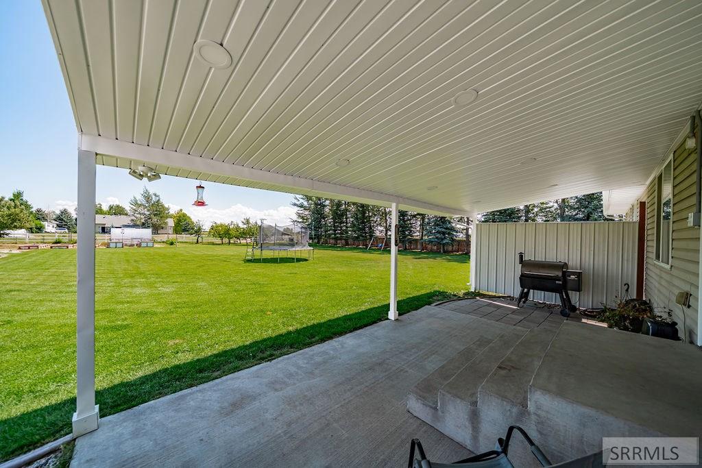 4 N 3700 E Property Photo 80