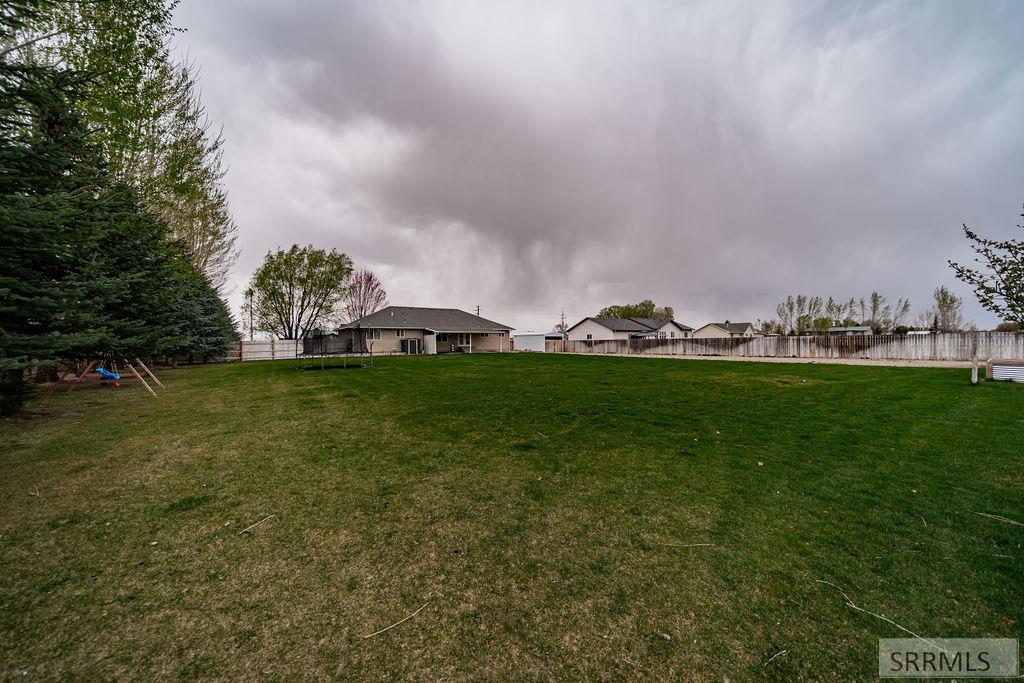 4 N 3700 E Property Photo 86