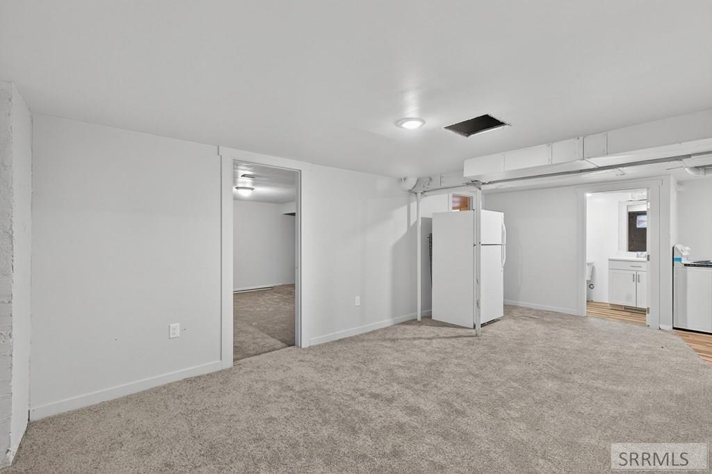 295 S Boulevard Property Photo 5