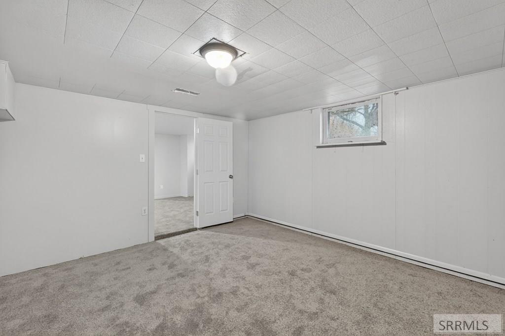295 S Boulevard Property Photo 8