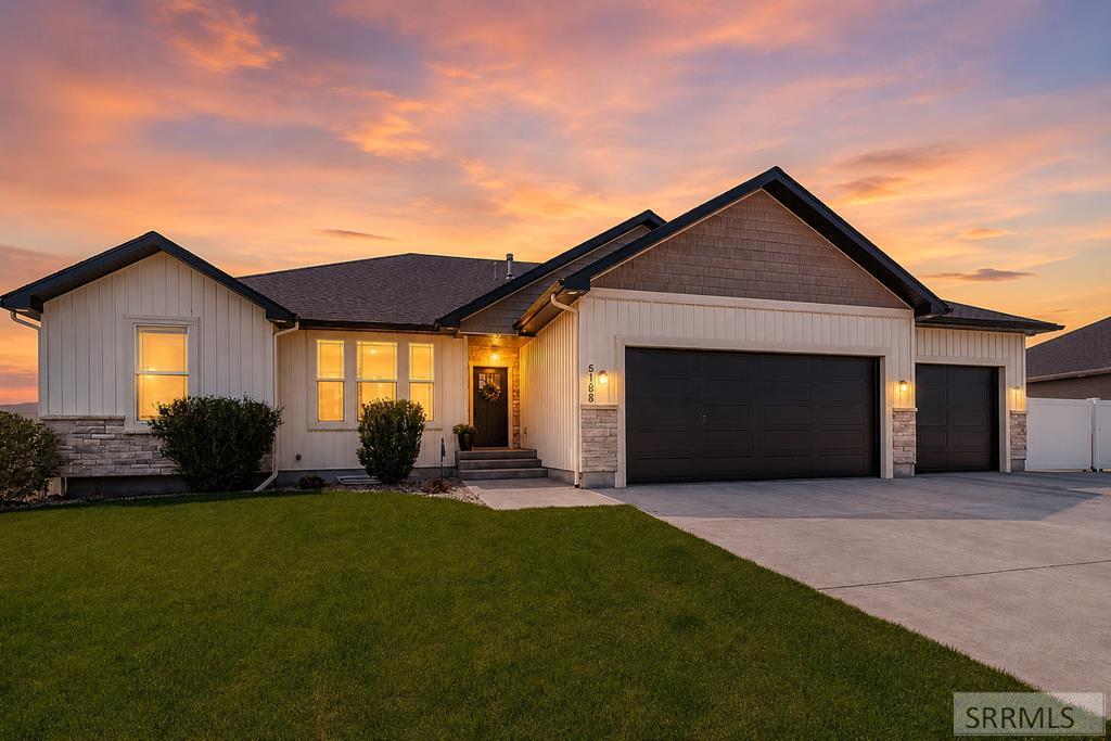 5188 Grassy Hill Property Photo 1