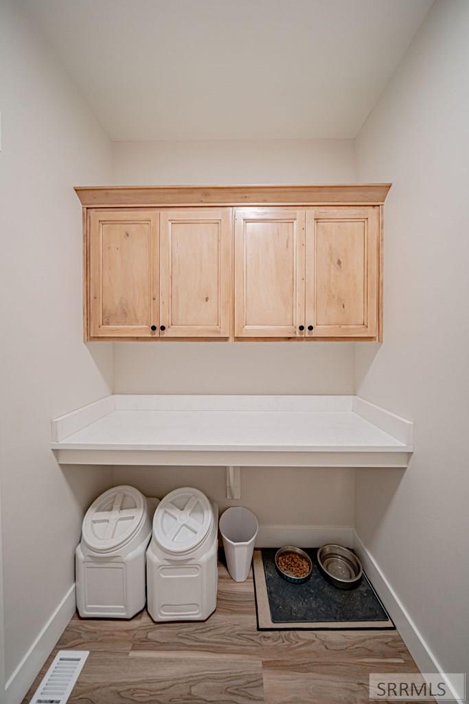 5188 Grassy Hill Property Photo 16