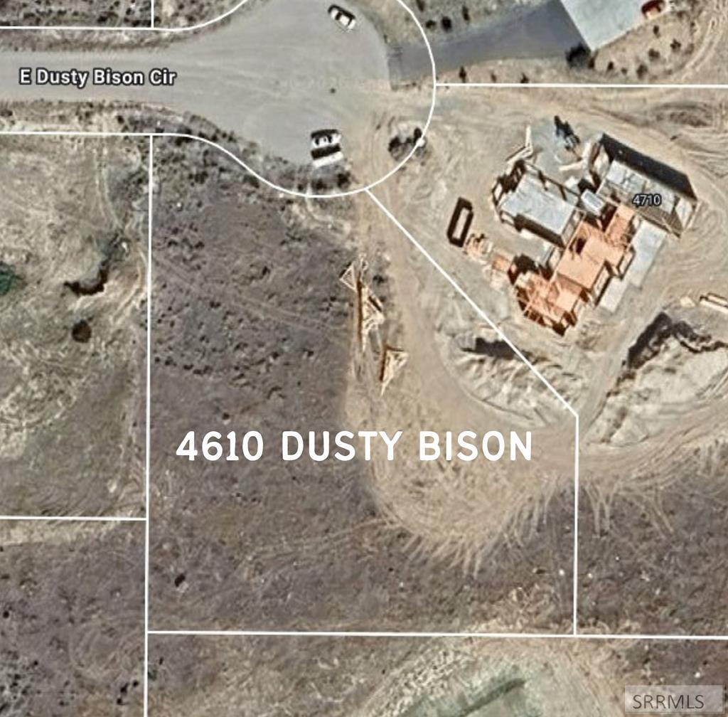 4610 E Dusty Bison Circle Property Photo 2