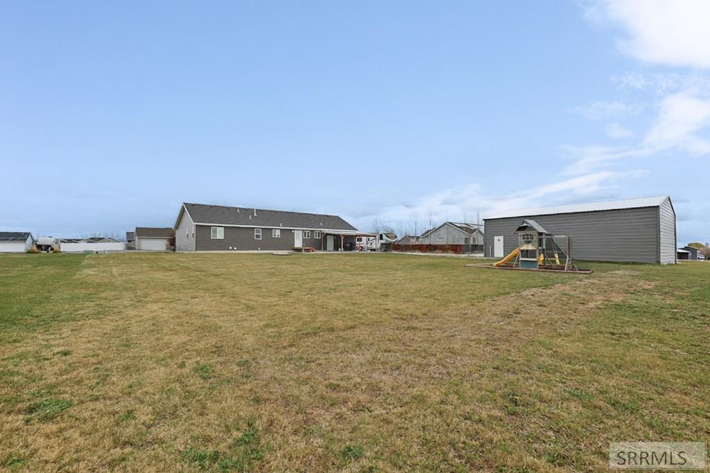179 N 4032 E Property Photo 12