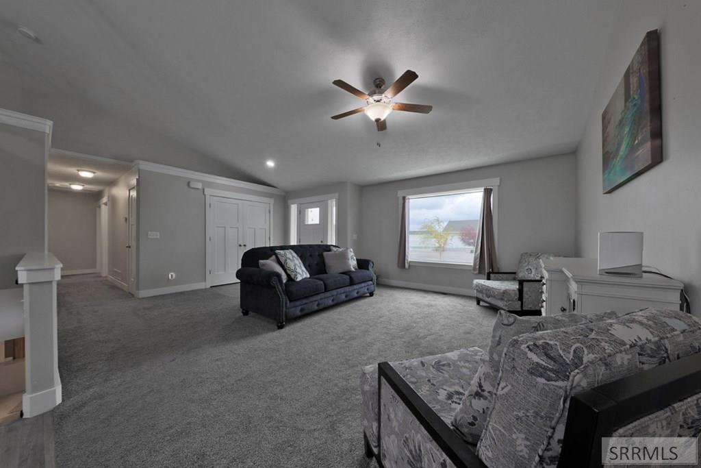 179 N 4032 E Property Photo 17
