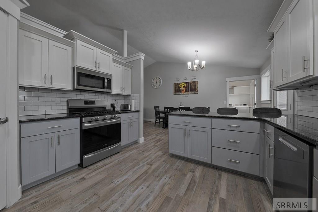 179 N 4032 E Property Photo 20