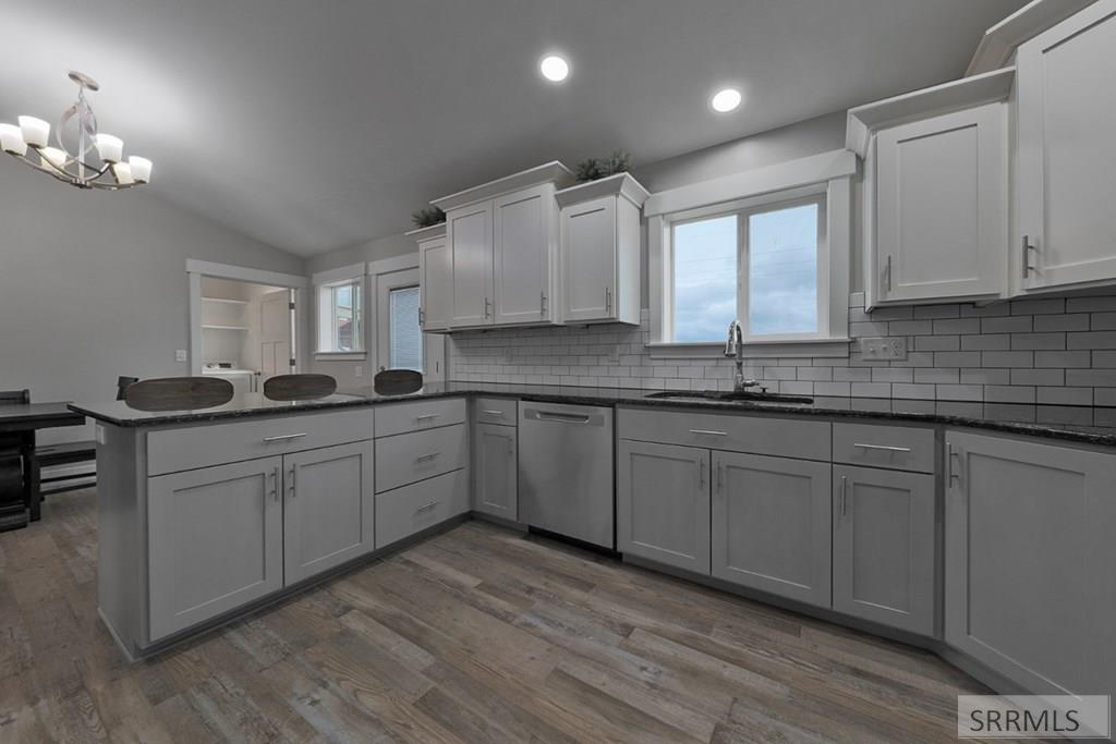 179 N 4032 E Property Photo 21