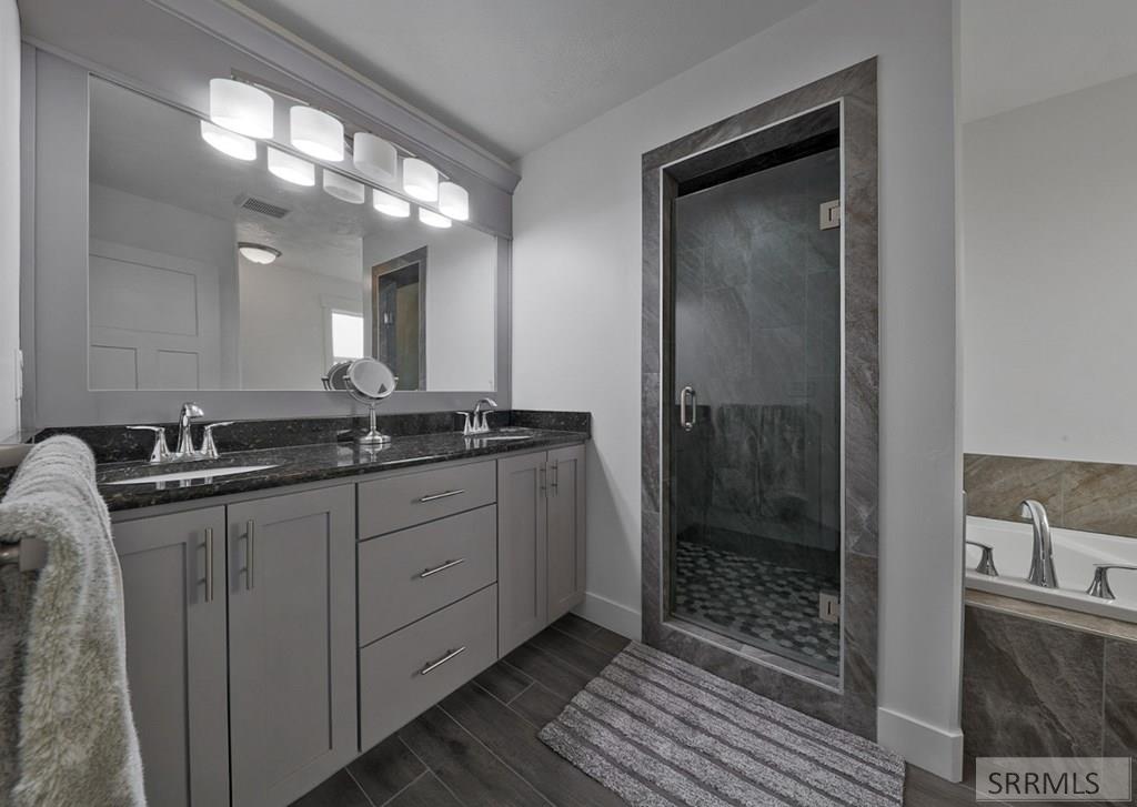 179 N 4032 E Property Photo 31