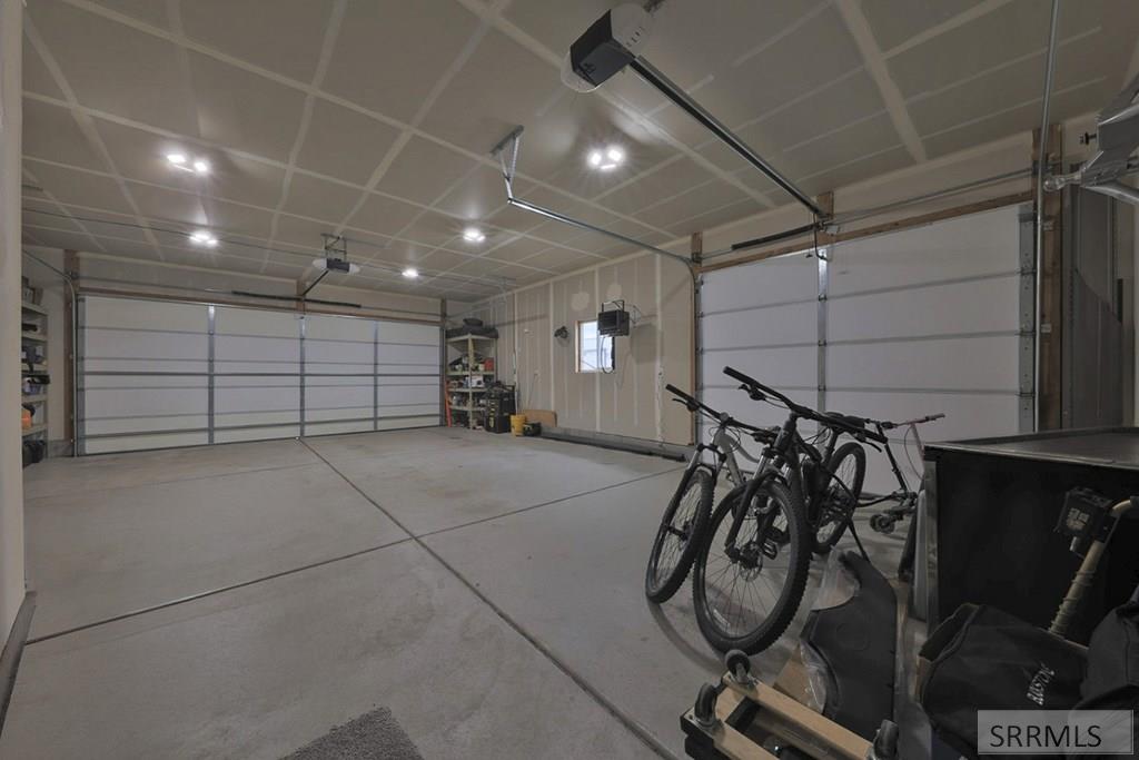 179 N 4032 E Property Photo 45