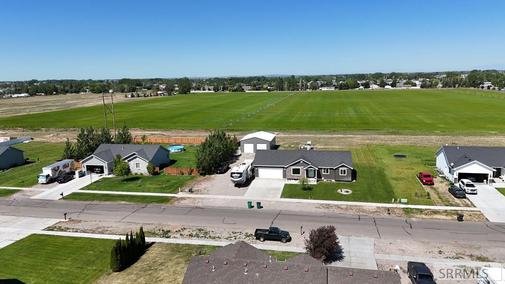 179 N 4032 E Property Photo 47