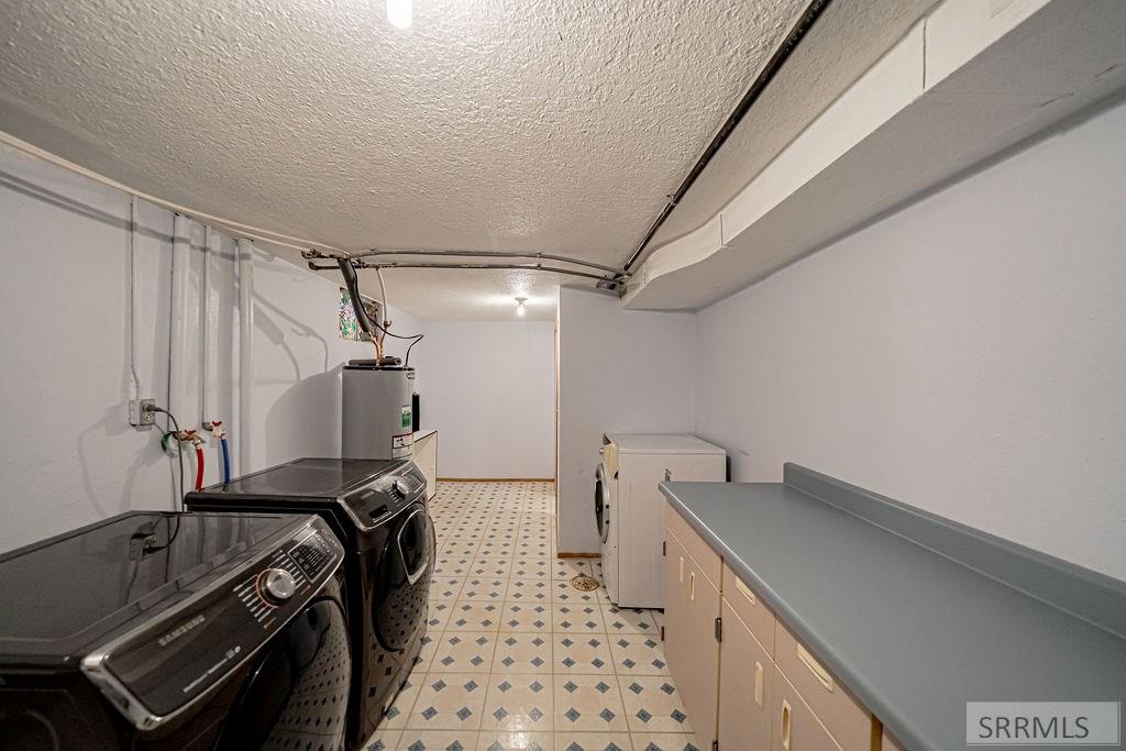 467 N 3 W Property Photo 46