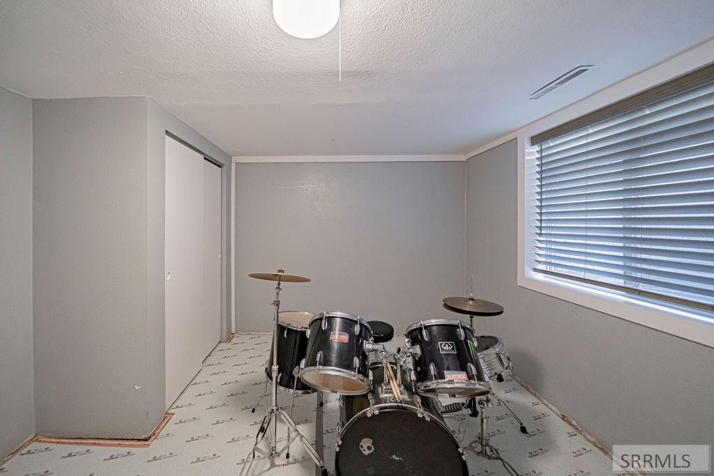 467 N 3 W Property Photo 50