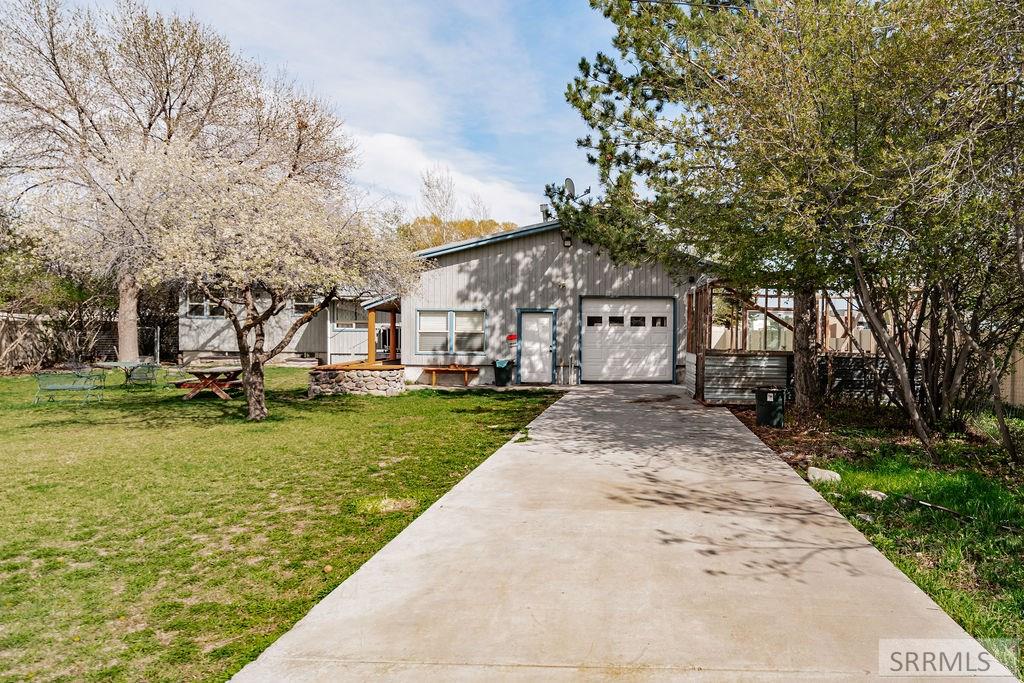 467 N 3 W Property Photo 83