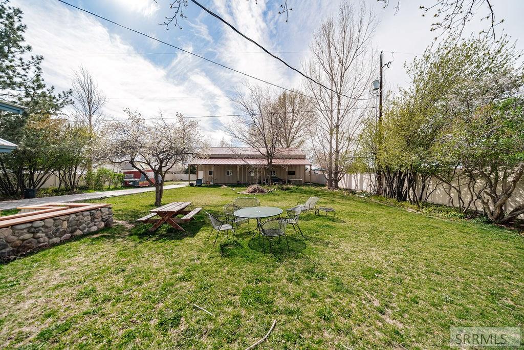 467 N 3 W Property Photo 86