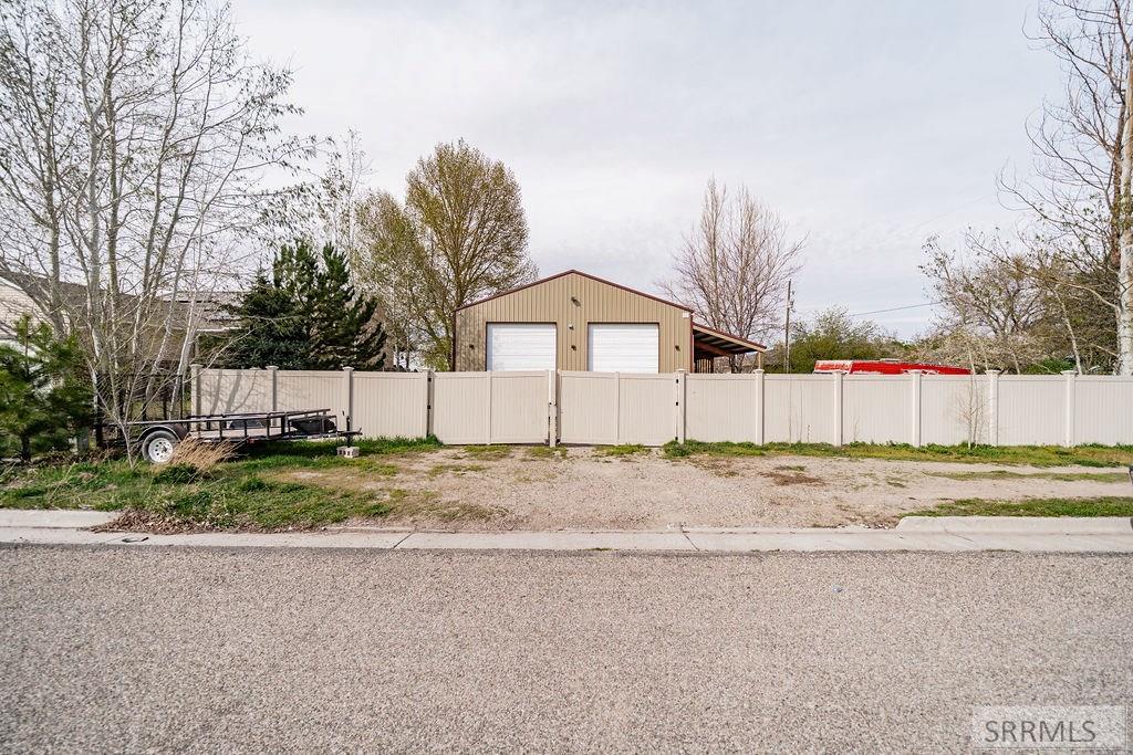 467 N 3 W Property Photo 88