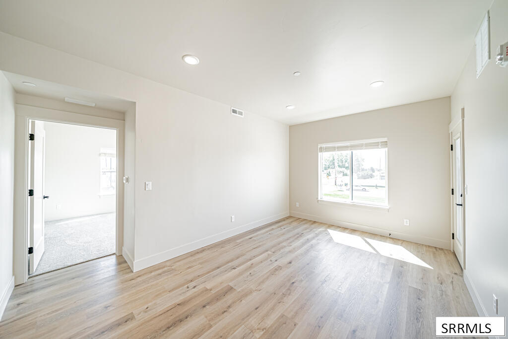 1142 #208 S Skyline Drive # 208 Property Photo 11