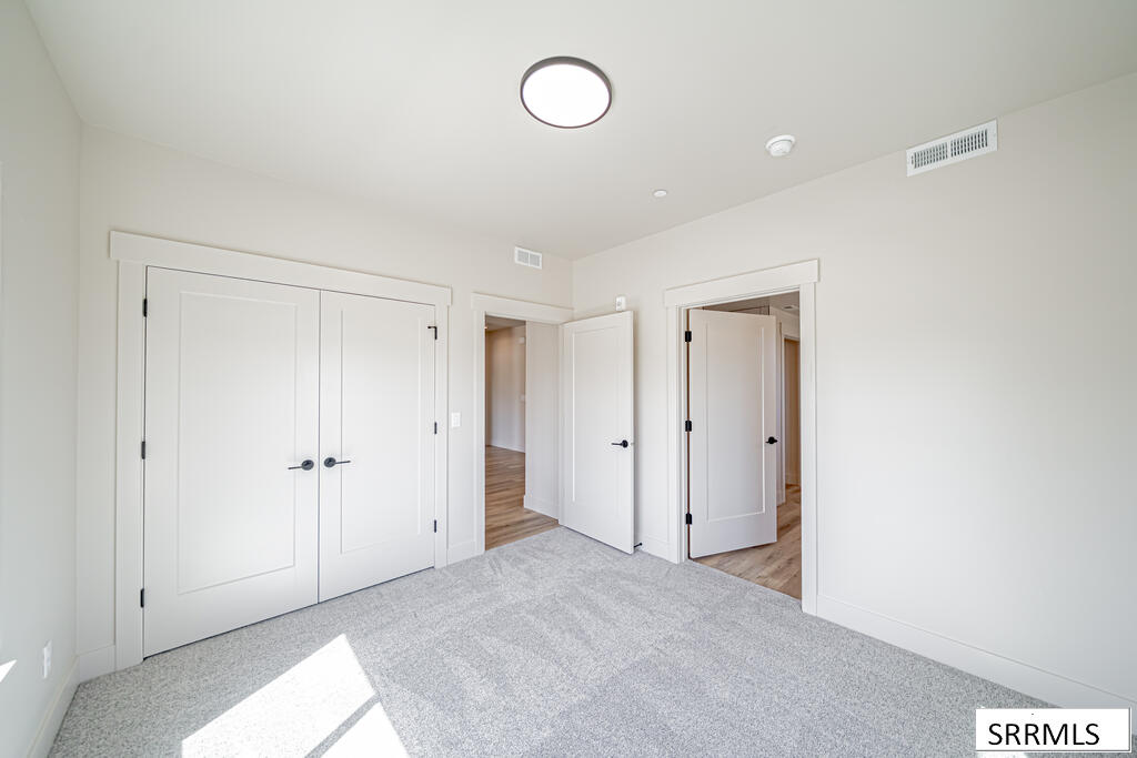 1142 #208 S Skyline Drive # 208 Property Photo 32