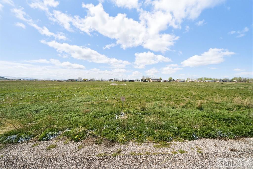 L2b2 Highfield Ln Property Photo 4