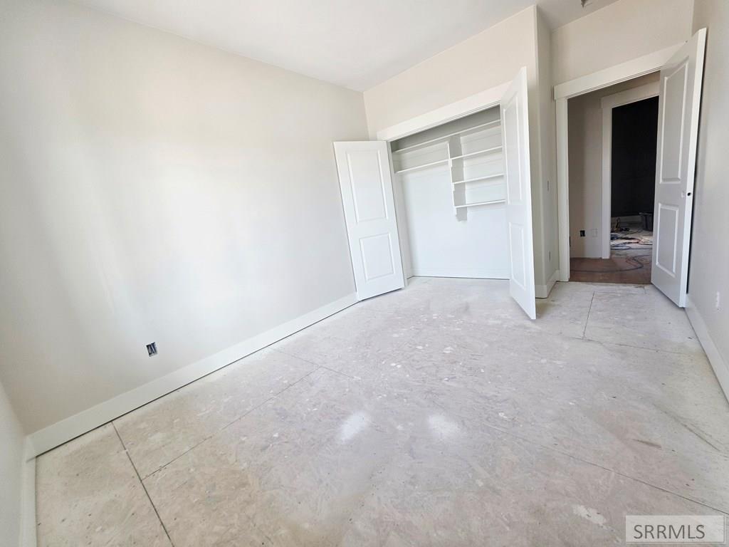 661 Glacier Ave Property Photo 10