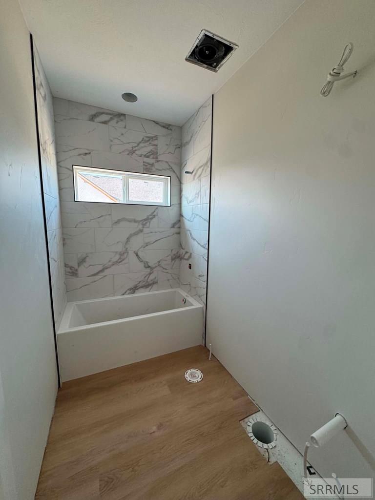 661 Glacier Ave Property Photo 12