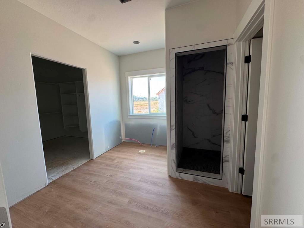 661 Glacier Ave Property Photo 16