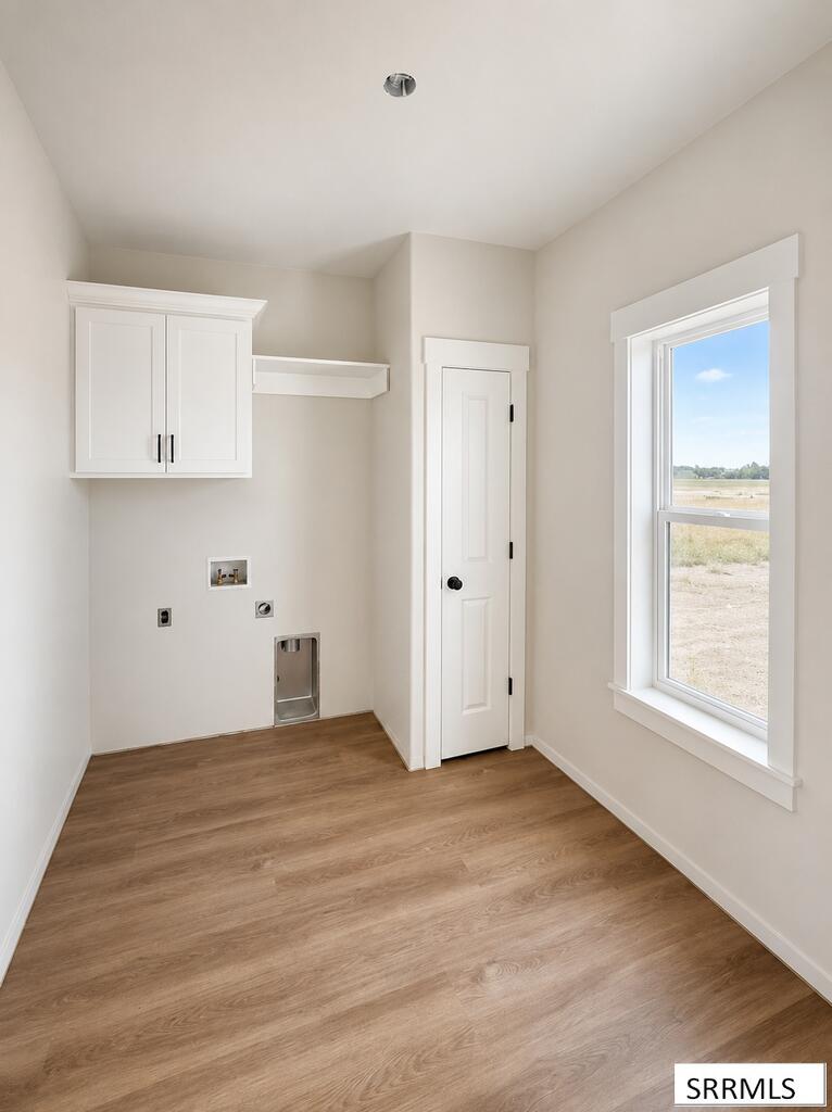 661 Glacier Ave Property Photo 21